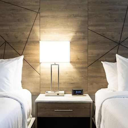 Rodeway Inn & Suites Near Outlet Mall - Asheville Eksteriør billede